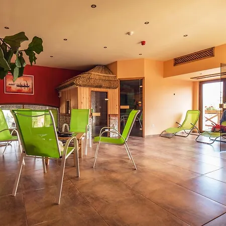 Kavics Klub&hotel Hotel